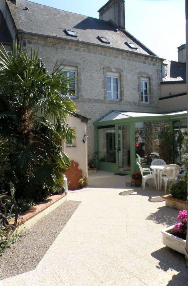 D'hotes De L'eglise Bed & Breakfast